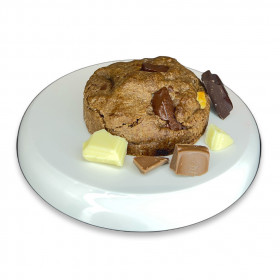 Cookie trois chocolats. Noir, lait et blanc sur base chocolat.