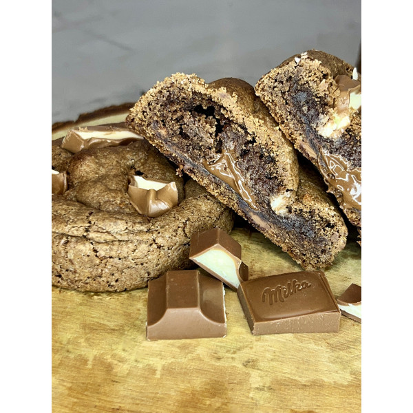 cookie chocolat insert Kinder by Madysson Cookies and Sweets.