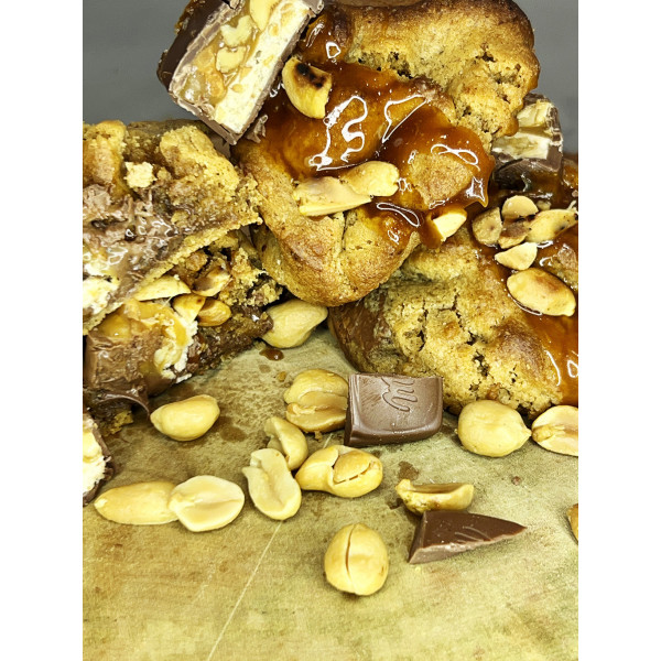 Le cookie au beurre de cacahuètes et nappage de caramel